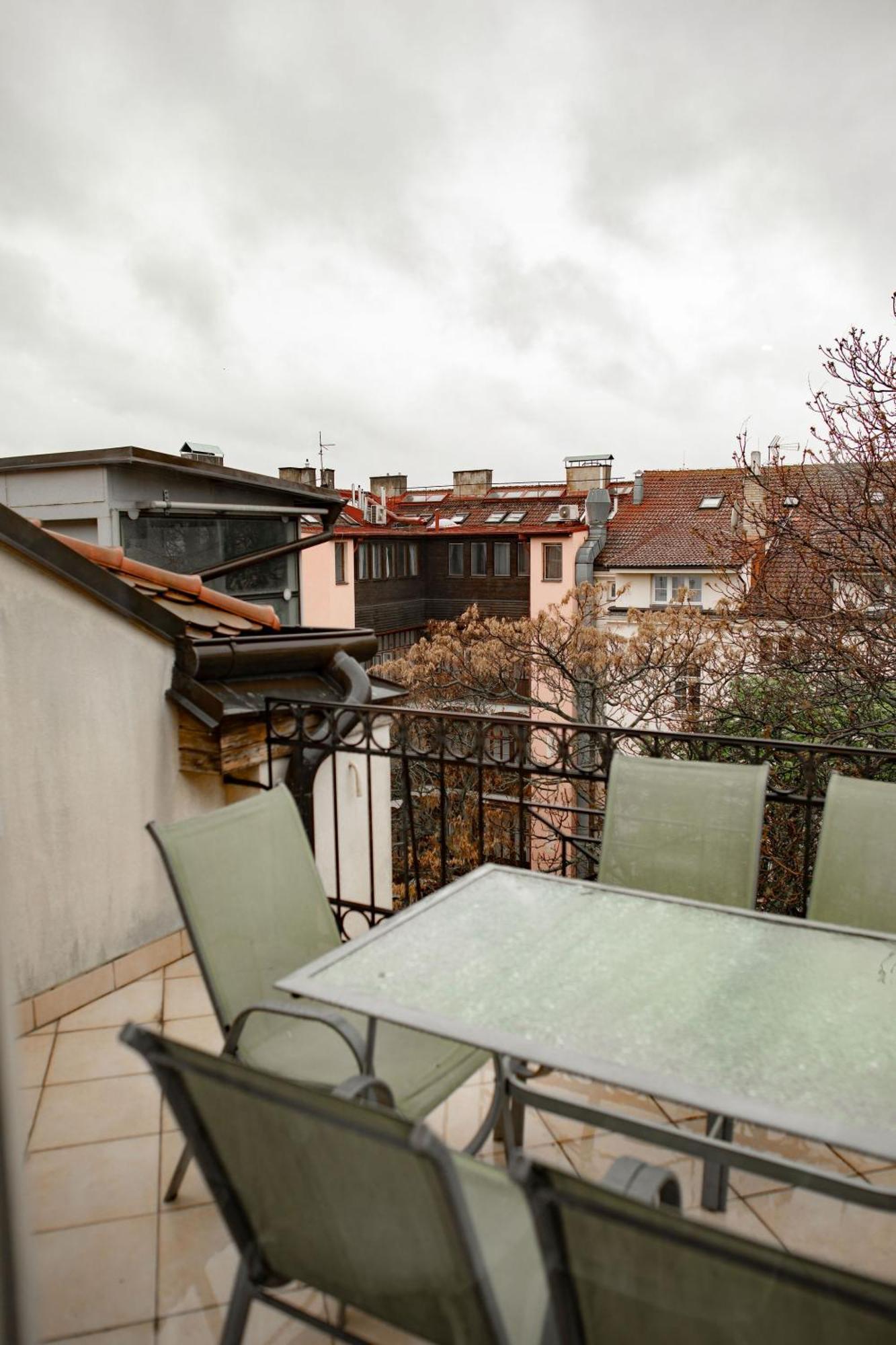 Legerova 33 Apartments Prague Exterior photo